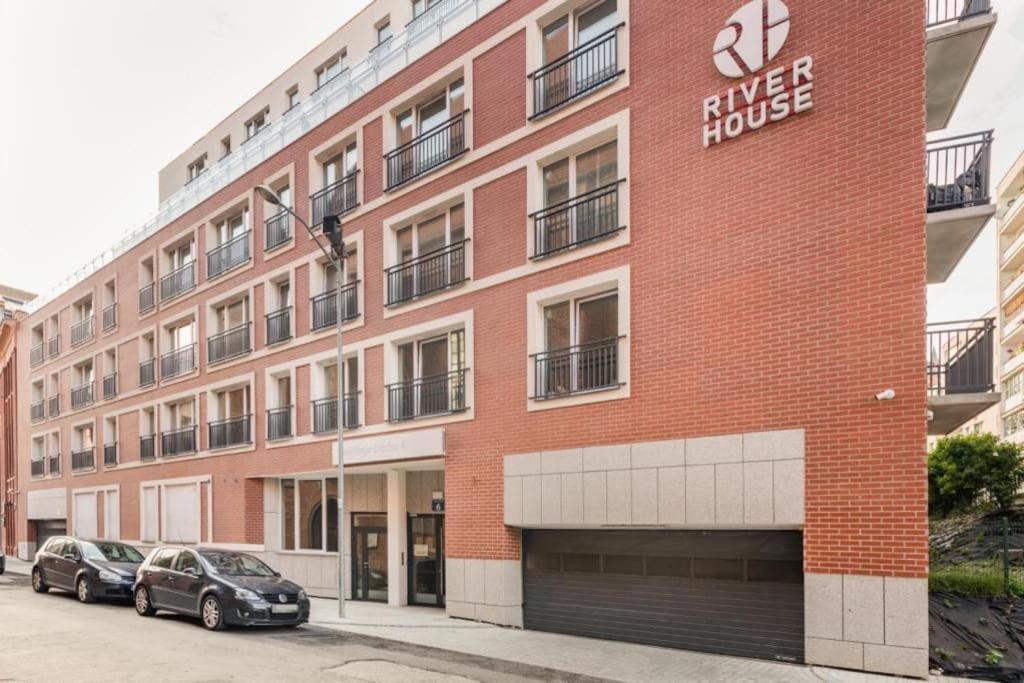 Modern Riverside Apartment With Free Parking Space Szczecin Eksteriør bilde